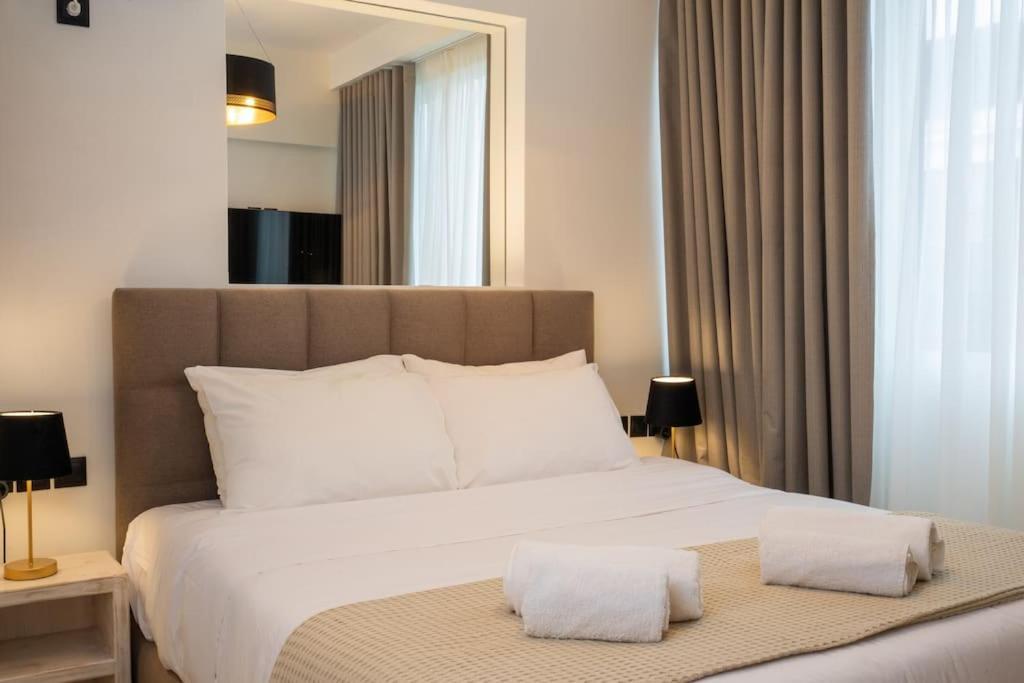 Dema Luxury Suites - Perikleous E6 Ateny Zewnętrze zdjęcie