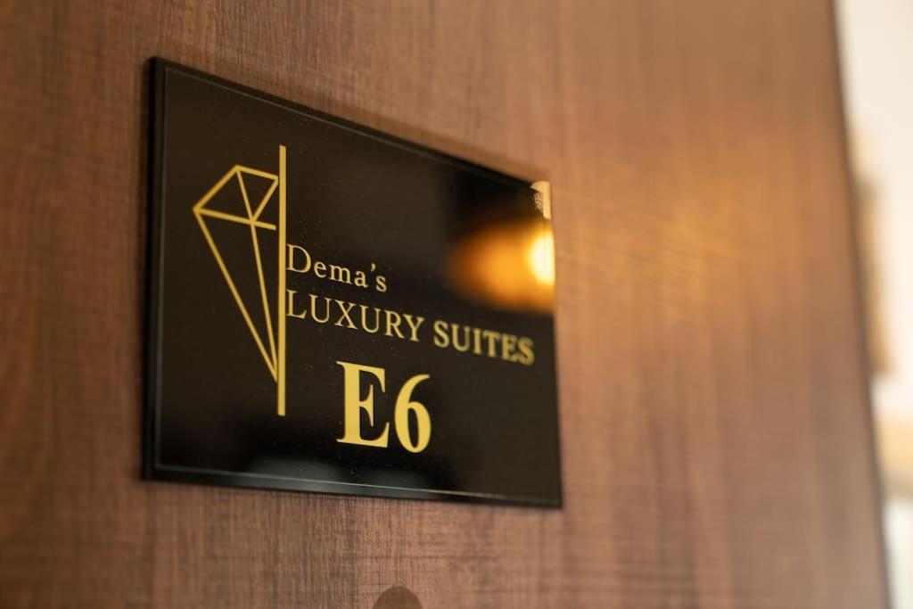 Dema Luxury Suites - Perikleous E6 Ateny Zewnętrze zdjęcie